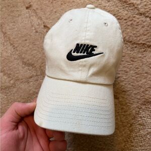 Nike Cream adjustable hat